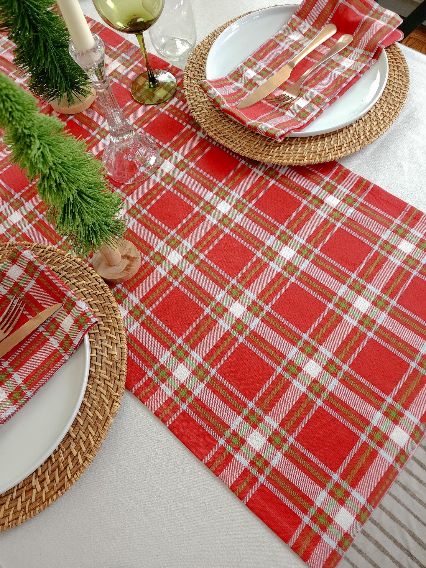 Red Plaid Christmas Table Runner