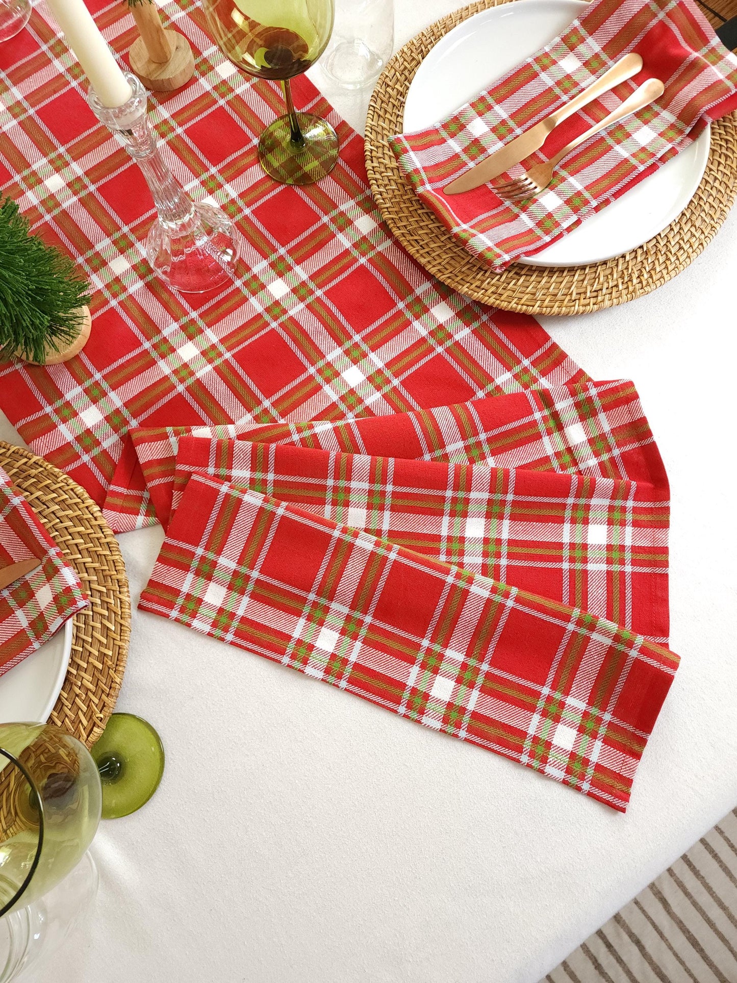 Red Plaid Christmas Table Runner