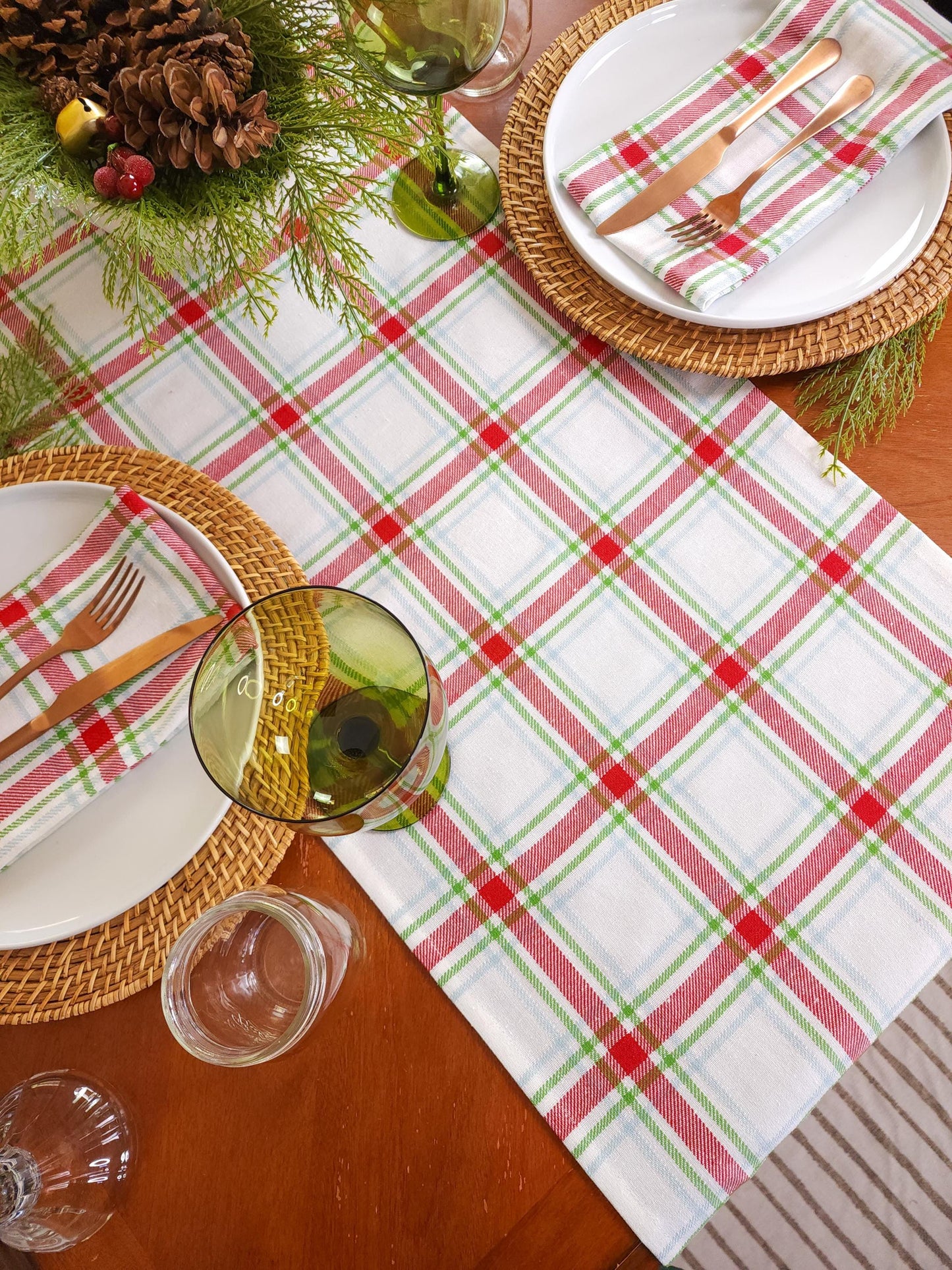 Plaid Christmas Table Runner